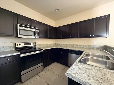 544 SE 32nd Avenue Homestead FL 33033