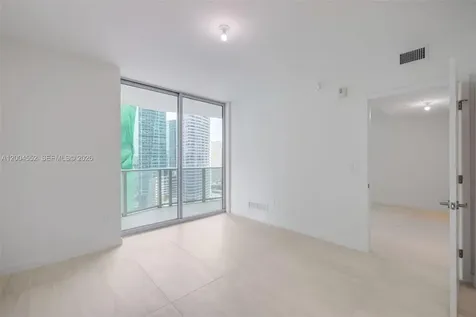 77 SE 5th Street Miami FL 33131