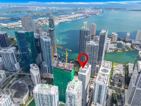 77 SE 5th Street Miami FL 33131