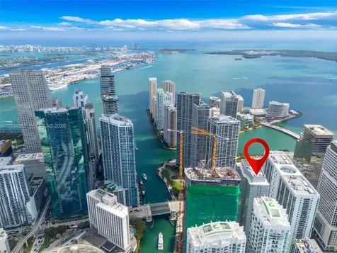77 SE 5th Street Miami FL 33131