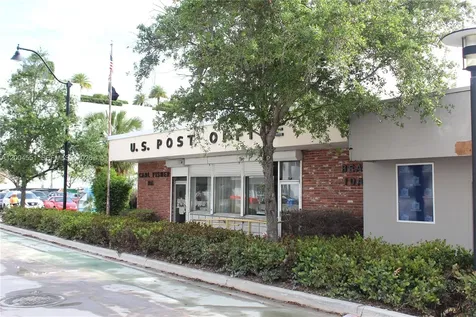 1661 West Avenue Miami Beach FL 33139