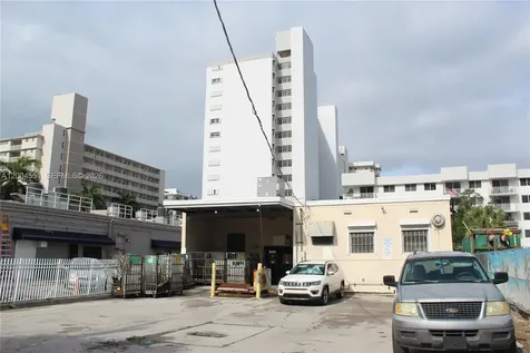 1661 West Avenue Miami Beach FL 33139