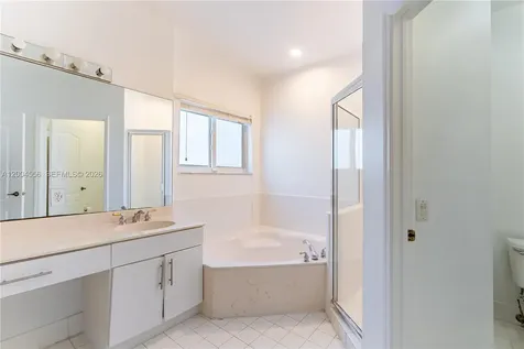 5869 NW 108th Place Doral FL 33178