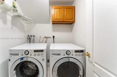 5869 NW 108th Place Doral FL 33178