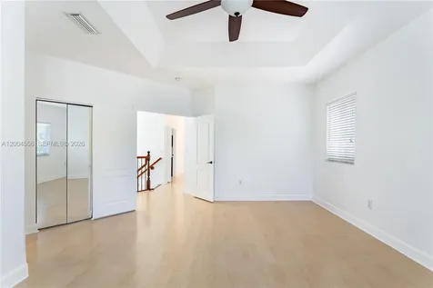 5869 NW 108th Place Doral FL 33178
