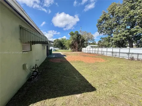 17221 NW 24th Place Miami Gardens FL 33056