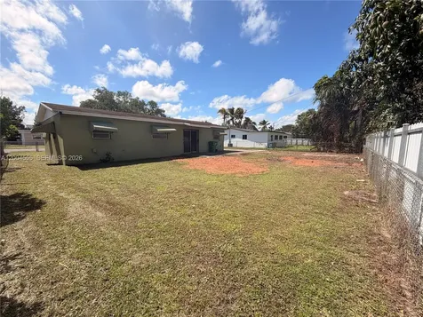 17221 NW 24th Place Miami Gardens FL 33056