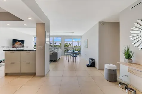 5055 Collins Avenue Miami Beach FL 33140