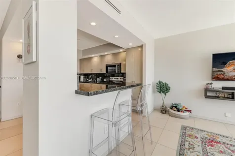 5055 Collins Avenue Miami Beach FL 33140