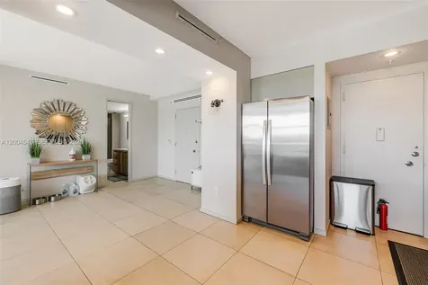 5055 Collins Avenue Miami Beach FL 33140