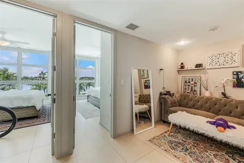 5055 Collins Avenue Miami Beach FL 33140