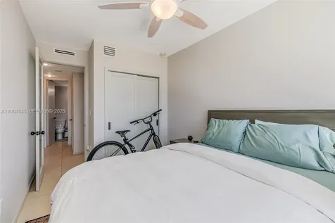 5055 Collins Avenue Miami Beach FL 33140