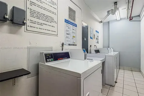 5055 Collins Avenue Miami Beach FL 33140