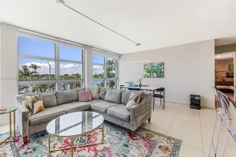 5055 Collins Avenue Miami Beach FL 33140