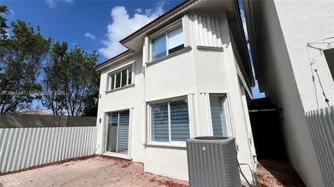 7392 NW 112th Court Doral FL 33178
