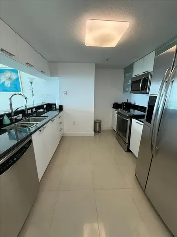 1800 N Bayshore Drive Miami FL 33132