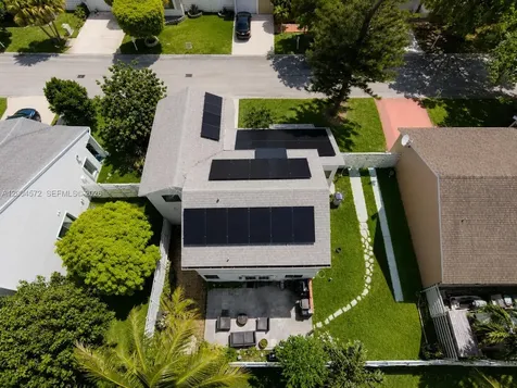 14512 SW 139th Avenue Circle W Miami FL 33186