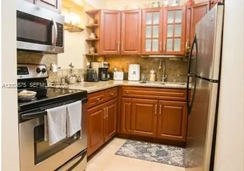 126 SW 17th Road Miami FL 33129