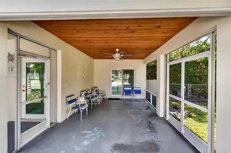 8 Ocean View Boulevard Key Largo FL 33037