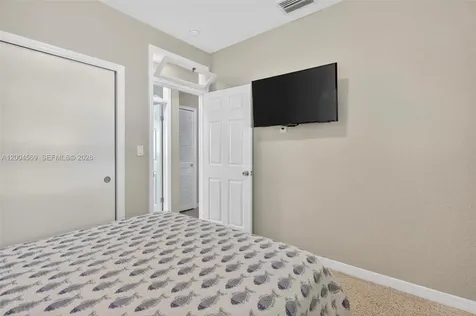 8 Ocean View Boulevard Key Largo FL 33037