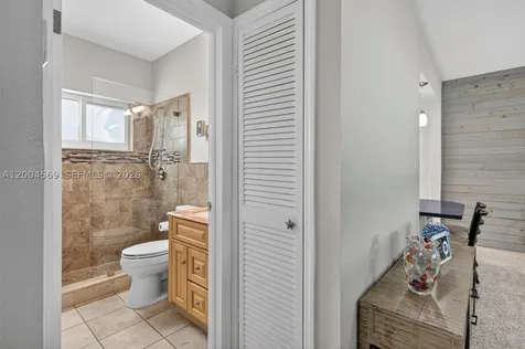 8 Ocean View Boulevard Key Largo FL 33037