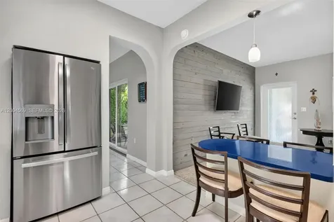 8 Ocean View Boulevard Key Largo FL 33037