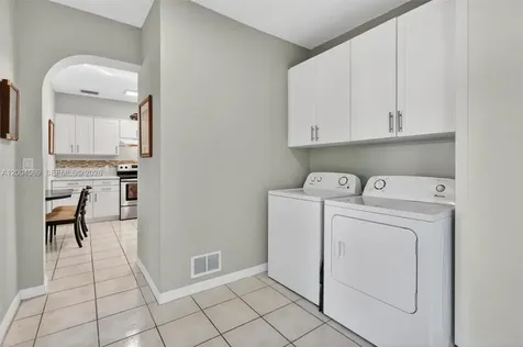 8 Ocean View Boulevard Key Largo FL 33037