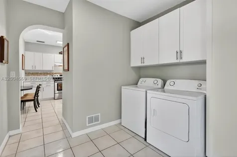 8 Ocean View Boulevard Key Largo FL 33037