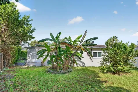 8 Ocean View Boulevard Key Largo FL 33037
