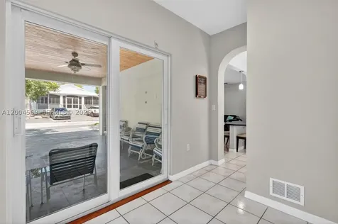 8 Ocean View Boulevard Key Largo FL 33037
