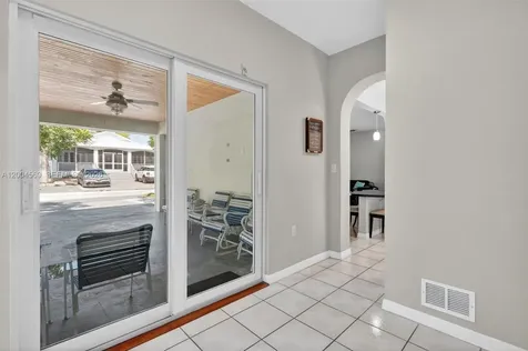 8 Ocean View Boulevard Key Largo FL 33037