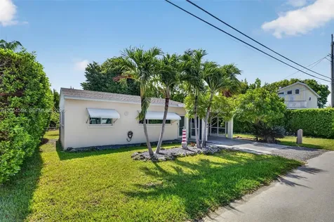 8 Ocean View Boulevard Key Largo FL 33037