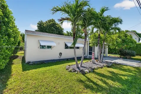 8 Ocean View Boulevard Key Largo FL 33037