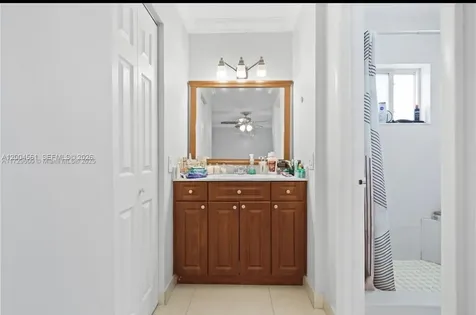 440 E 23rd Street Hialeah FL 33013