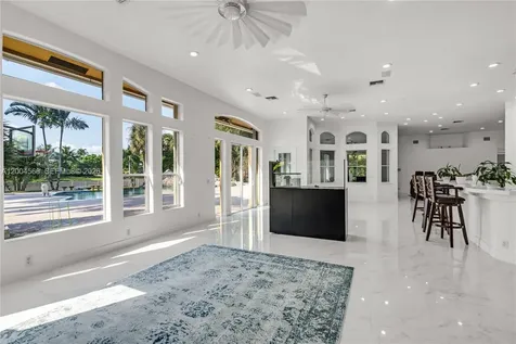 2161 SW 131st Terrace Davie FL 33325