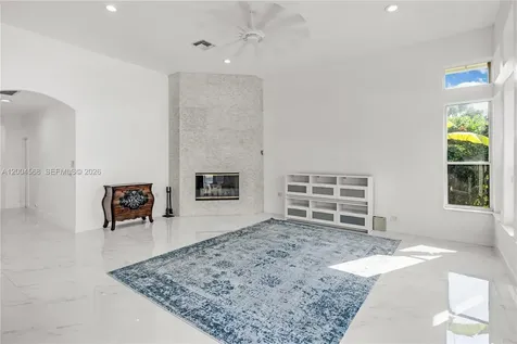 2161 SW 131st Terrace Davie FL 33325