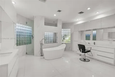 2161 SW 131st Terrace Davie FL 33325
