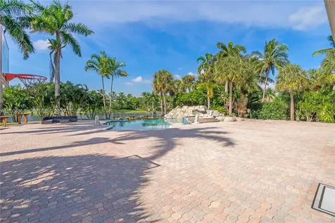 2161 SW 131st Terrace Davie FL 33325