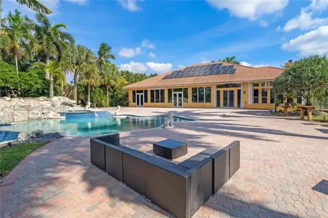 2161 SW 131st Terrace Davie FL 33325