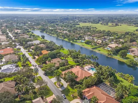 2161 SW 131st Terrace Davie FL 33325