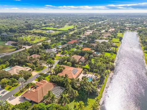 2161 SW 131st Terrace Davie FL 33325