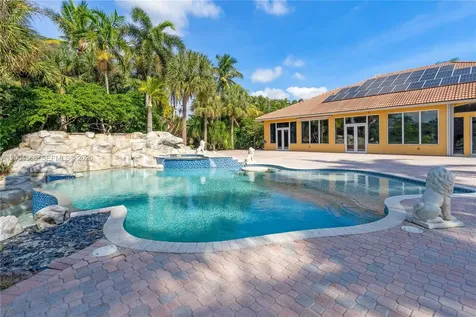 2161 SW 131st Terrace Davie FL 33325