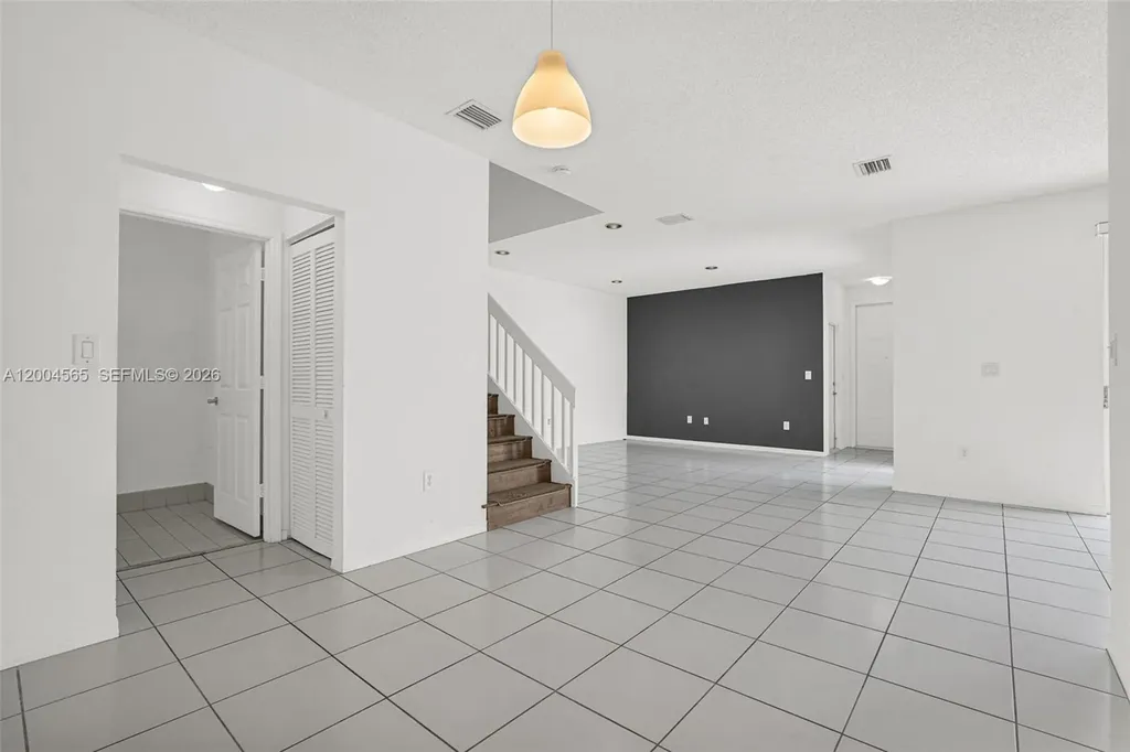 1675 Yellowheart Way Hollywood FL 33019