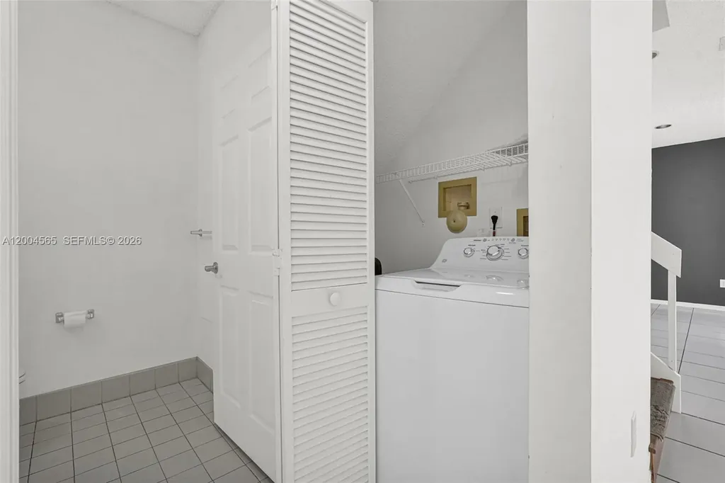 1675 Yellowheart Way Hollywood FL 33019