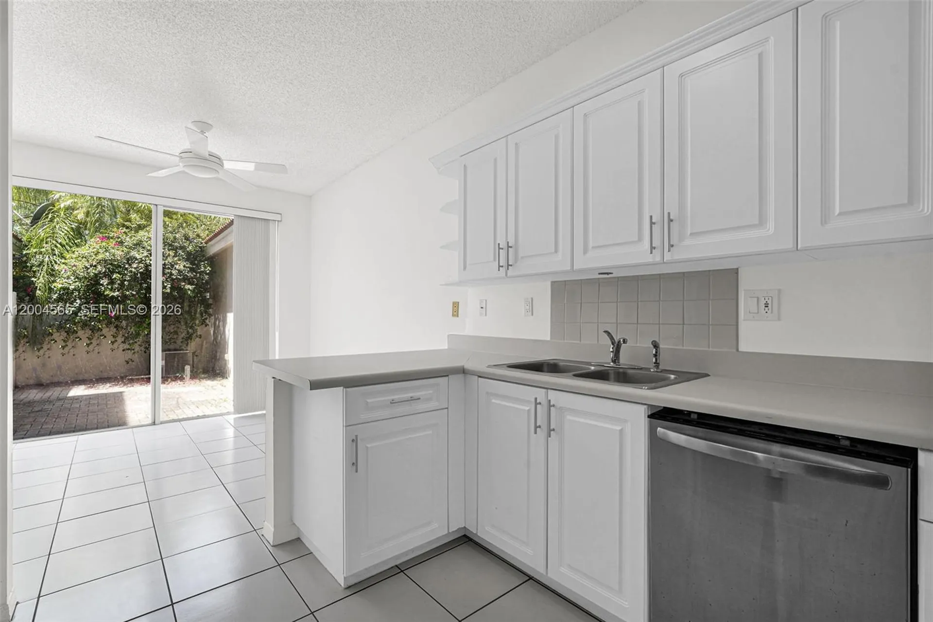 1675 Yellowheart Way Hollywood FL 33019