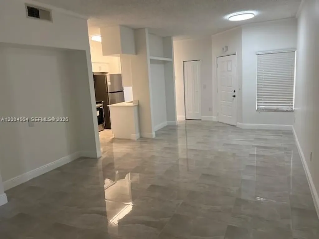 18326 NW 68th Avenue Hialeah FL 33015