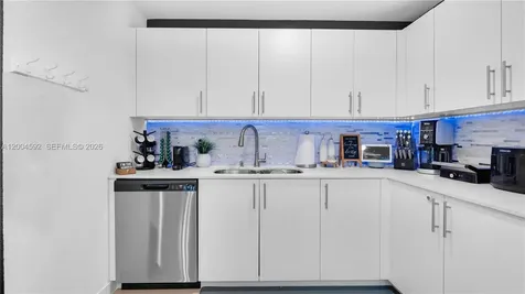 25664 SW 143rd Path Homestead FL 33032
