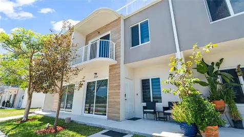 25664 SW 143rd Path Homestead FL 33032