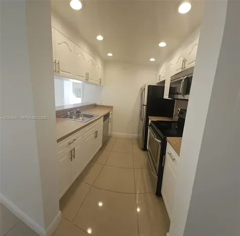 8160 Geneva Court Doral FL 33166