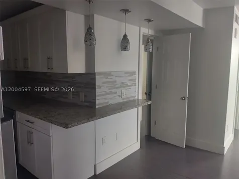 6969 Collins Avenue Miami Beach FL 33141